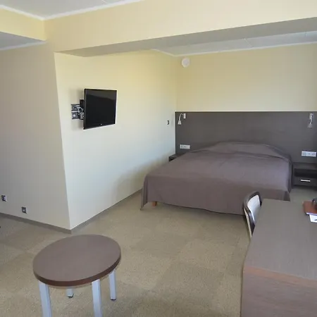 Tehvandi Hotel
