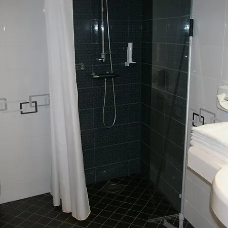Hotel Tehvandi 3*